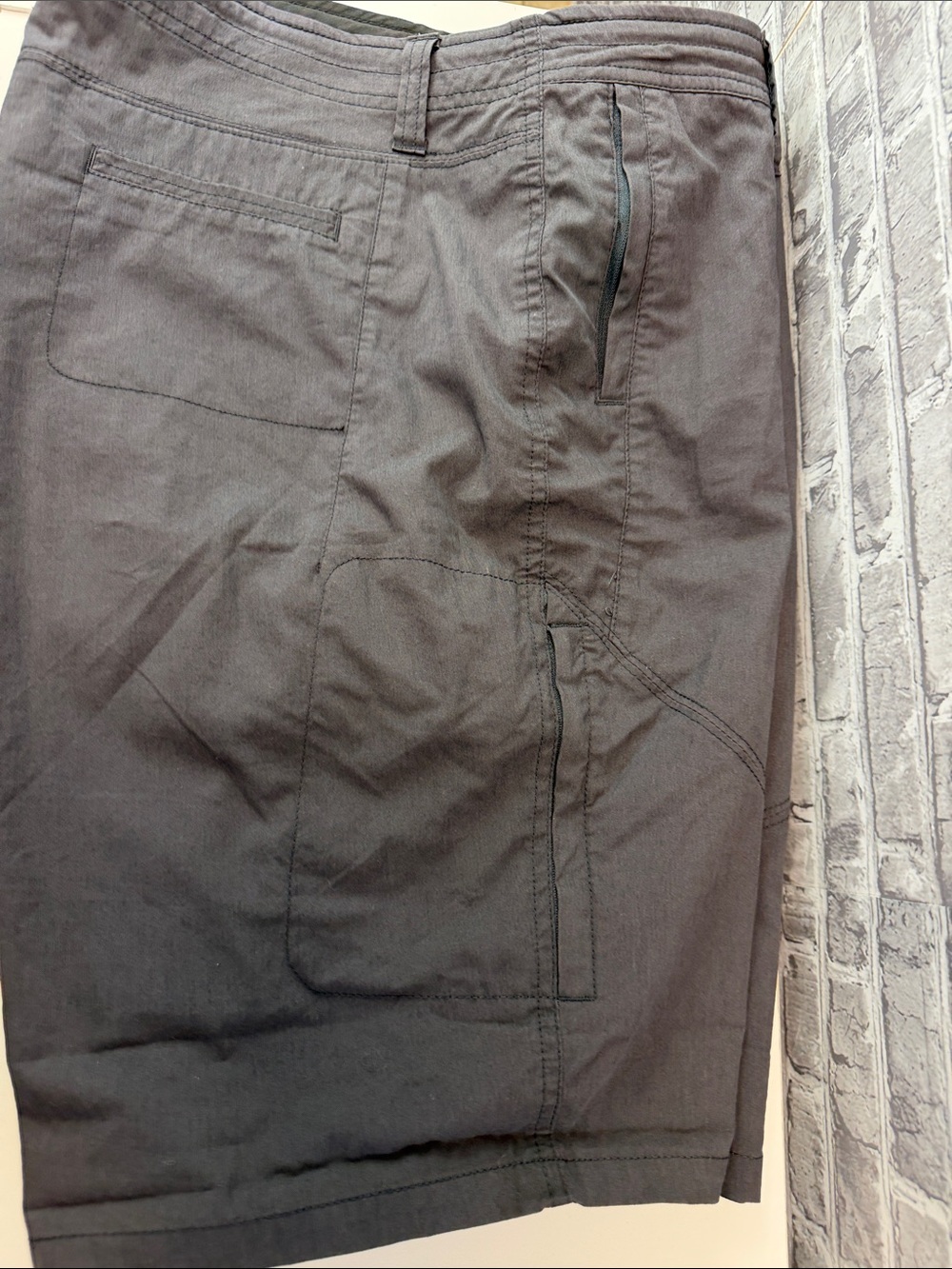 Woman's KUHL Dark Gray Casual Shorts with Back Patch Pockets - Picture 8 of 8